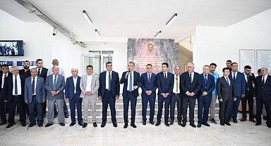 Vali Akkoyun İl Özel İdaresi Personeli ile Bayramlaştı