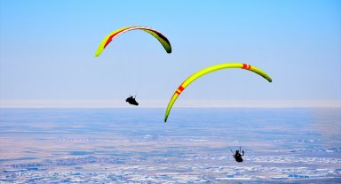 Yamaç Paraşütü Dünya Kupası, Hasan Dağı'nda başladı