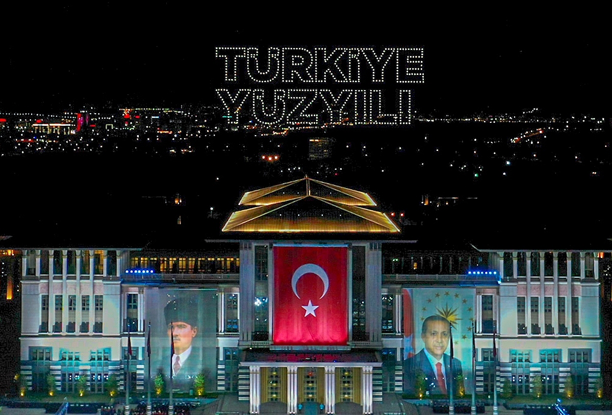 30 Ağustos Zafer Bayramı'nda "100. Yıl Marşı" coşkusu