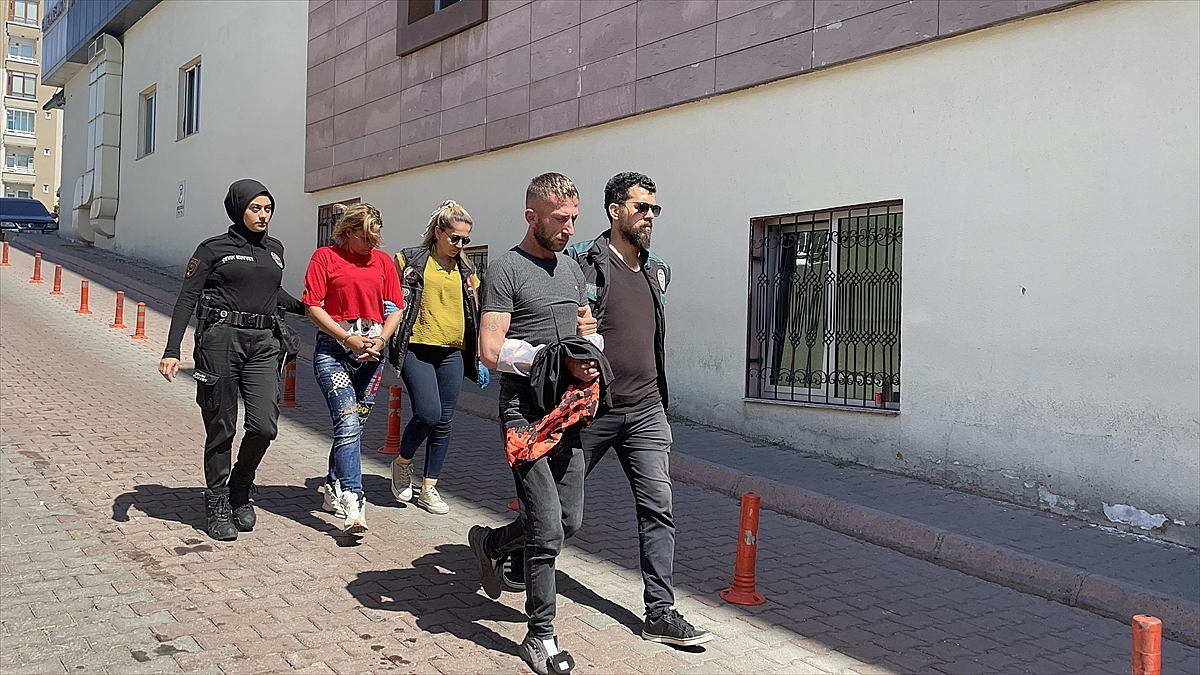 30 bin uyuşturucu hap ve 6 kilogram esrar ele geçirildi