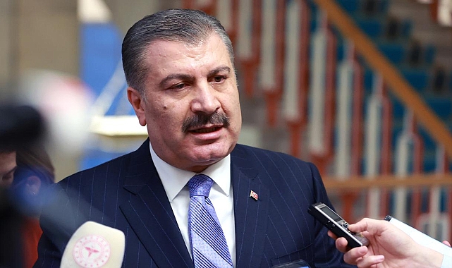 Bakan Koca: COVID-19'un yeni varyantı Türkiye'de görülmedi