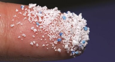 Çamaşır yıkama kaynaklı mikroplastik kirliliği filtre kullanımıyla azaltılabiliyor