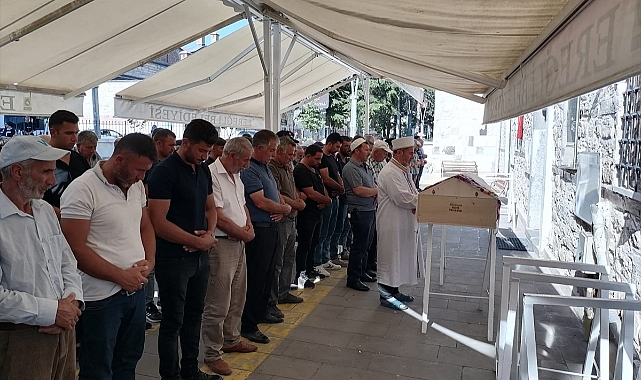 Gölette boğulan çocuğun cenazesi toprağa verildi