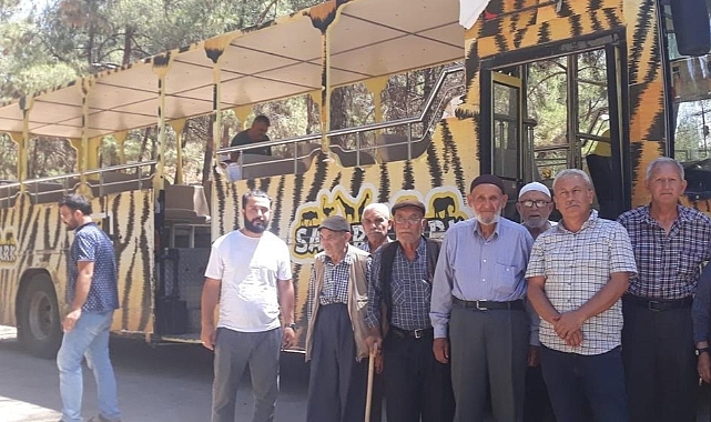 Huzurevi Sakinleri Gaziantep ve Şanlıurfa'yı gezdi