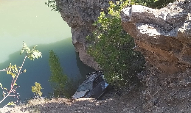 Karaman'da uçuruma yuvarlanan araçtaki kişi akarsuda boğuldu
