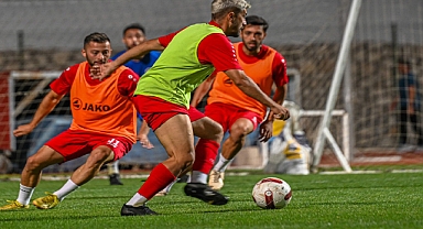 Karaman FK Denizlispor mesaisini sürdürüyor