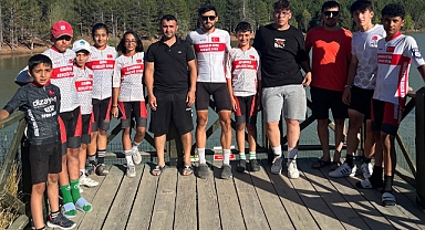 Karamanlı Bisikletçiler Yozgat'tan Madalyalarla Döndü