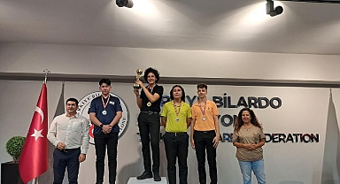 Karamanlı Genç Bilardocu Kerem Fırat Türkiye Üçüncüsü Oldu 