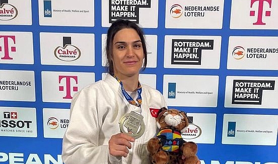Karamanlı Sporcu Zeynep Çelik Judoda Avrupa İkincisi Oldu