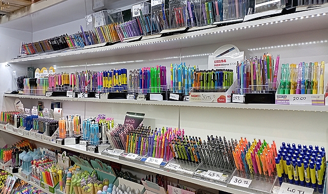 Kırtasiye Ürünleri Cep Yakıyor! Bu Yıl Çantalar 1000 TL'ye Dolacak! - ÖZEL HABER - www.karamandauyanis.com Karaman'da Uyanış Okuyun Haberiniz Olsun