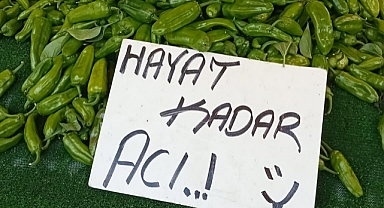 Pazarın En Pahalısı Acı Süs Biberi İle İncir Oldu