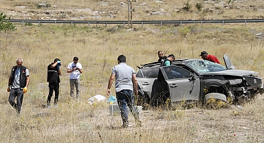 Polisten kaçarken kaza yapan araçta 42 kilo 700 gram esrar ele geçirildi
