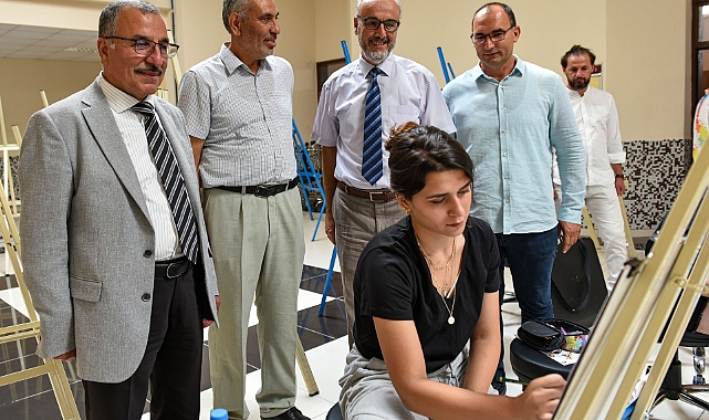Rektör Gavgalı Özel Yetenek Sınavına Giren Adayların Heyecanına Ortak Oldu