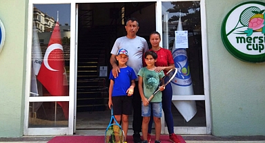 Teniste 1 Altın 1 Bronz Madalya