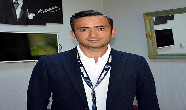 Topuklu ve ince burunlu ayakkabı, ayak başparmağında çıkıntıya yol açabilir