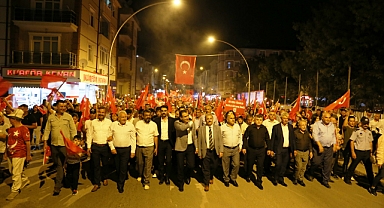 Türkçe Aşkı Vatan Aşkı Yürüyüşü Coşkuyla Gerçekleşti