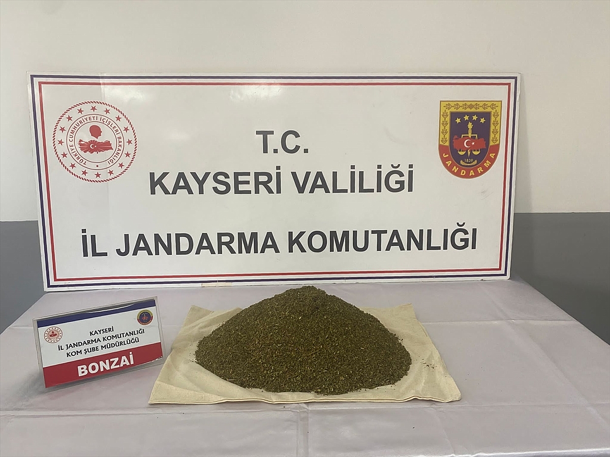 Uyuşturucu operasyonunda 2 zanlı yakalandı