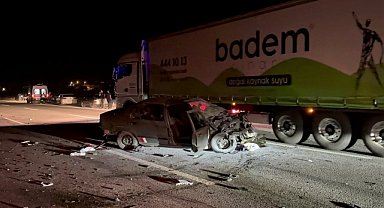 Zincirleme trafik kazasında 1 kişi öldü, 12 kişi yaralandı