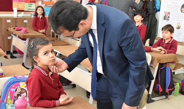 Çalışkan, “Türkiye Yüzyılı vizyonu çerçevesinde 2023-2024 eğitim öğretim yılına yeni hedeflerle, yeni umutlarla başlıyoruz”