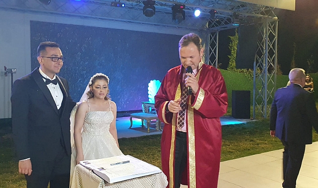 Hatipoğlu ve Yağlıcı Ailelerinin Mutlu Günü