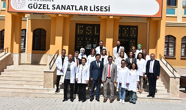 İl Müdürü Çalışkan, "Beyaz, öğretmenlerimize çok yakıştı"