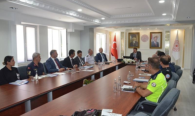 Karaman Valisi Sarıibrahim; “Her Gün 200 Personel Okullarda Görev Yapacak”