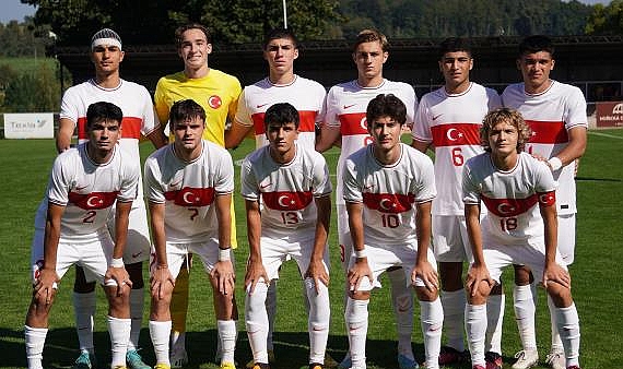 Karamanlı Genç Futbolcu U18 Hazırlık Turnuvası Aday Kadrosunda yer aldı