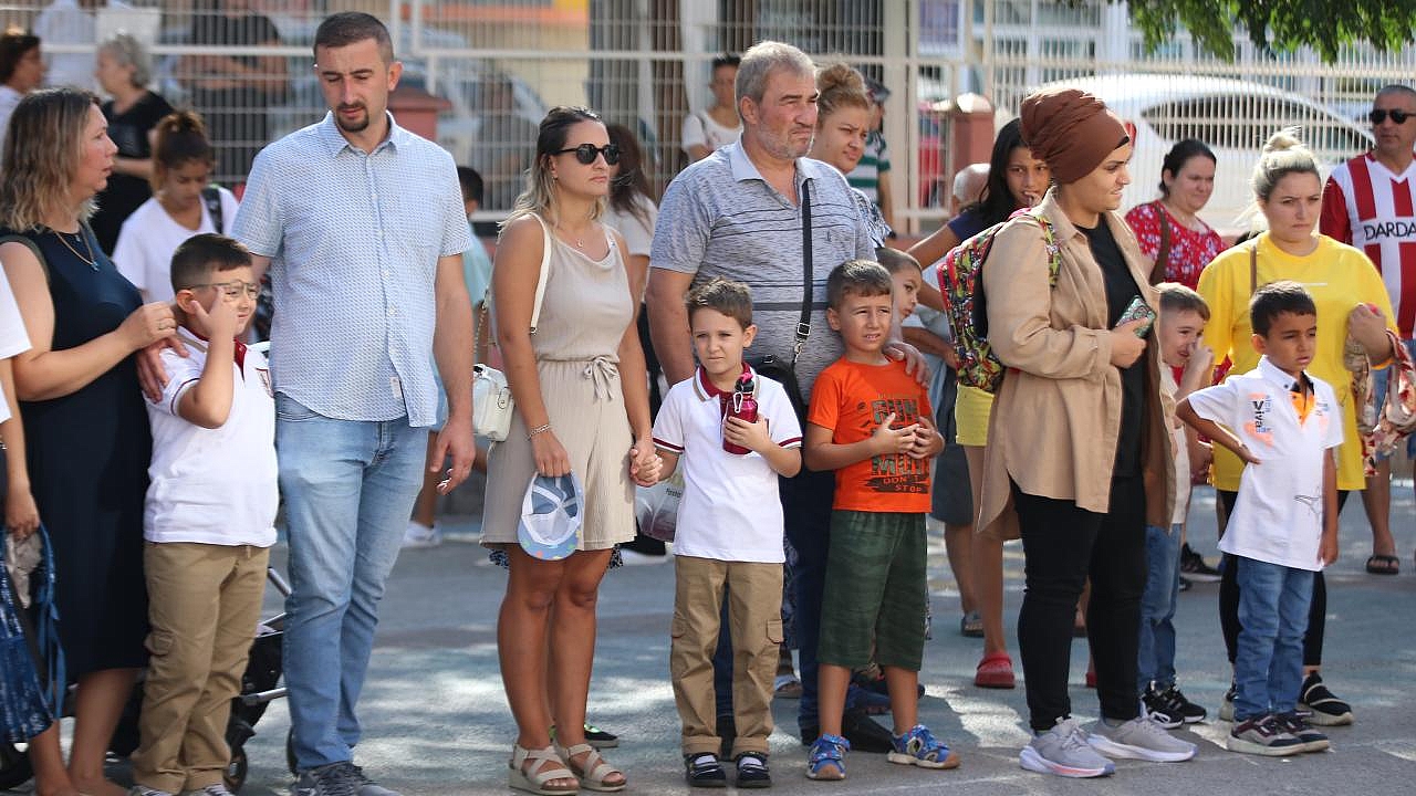 Okullara gelen veli ve ziyaretçilerin kayıtları tutulacak