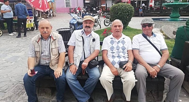 Orhan Öğretmen Vefat Etti, Bedenini Tıp Eğitimi İçin Kadavra Olarak Bağışladı