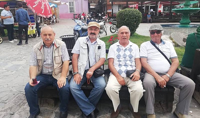 Orhan Öğretmen Vefat Etti, Bedenini Tıp Eğitimi İçin Kadavra Olarak Bağışladı