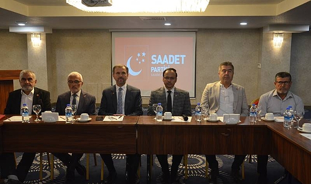 Saadet Partisi Parti Genel Sekreteri Doğan basınla buluştu