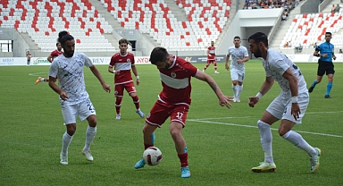 Sarıyer SK, Karaman FK Maçında Sportmenliğe Aykırı Hareketinden PFDK'ya Sevk Edildi