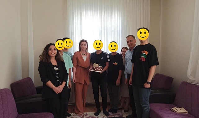 Sevgi Evlerindeki Çocuklara Doğum Günü Sürprizi
