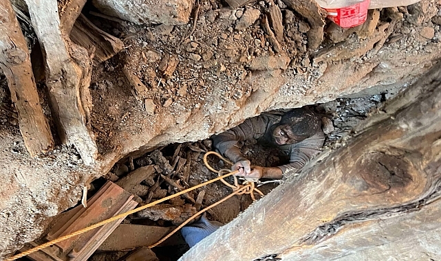 Temel kazısında göçükte kalan kişi kurtarıldı