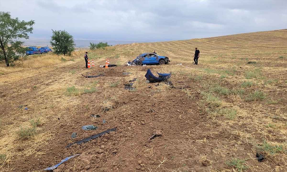 Trafik kazalarında 1 kişi öldü, 6 kişi yaralandı