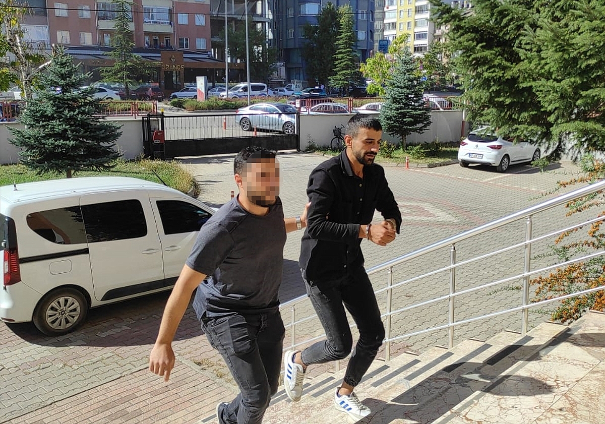Uyuşturucu operasyonlarında 7 şüpheli tutuklandı