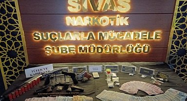 Uyuşturucu operasyonunda 2 şüpheli tutuklandı