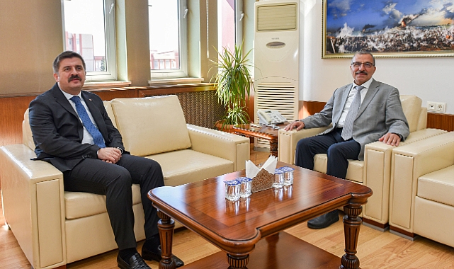 Vali Hüseyin Engin Sarıibrahim’den Rektör Gavgalı’ya ziyaret