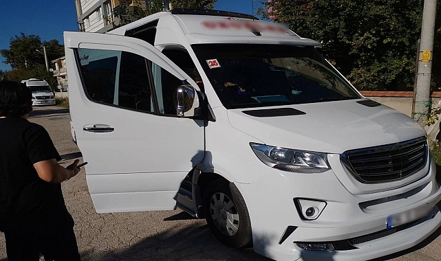 18 yaşından küçük servis şoförüne para cezası uygulandı