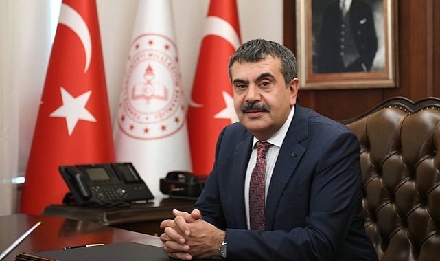 Bakan Tekin'den ara tatillerle ilgili önemli açıklama