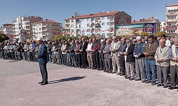 Diyanet İşleri Başkanı Ali Erbaş açıkladı! Filistin'de yaşamını yitirenler için gıyabi cenaze namazı kılınacak