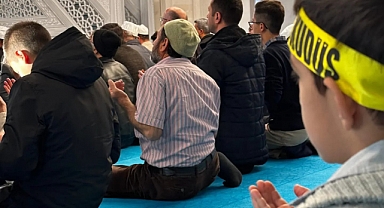 Filistin için dua edildi