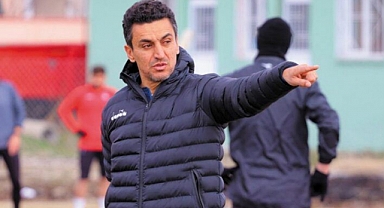 İskenderunspor Teknik Direktörü Bozkurt: Dezavantajlarımızı bilerek maça başladık
