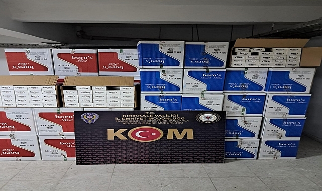 Kamyonette 1 milyon 800 bin makaron ele geçirildi