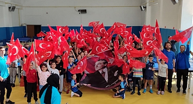 Karaman'da Cumhuriyetin 100. Yılında Masa Tenisi Turnuvası Düzenlendi