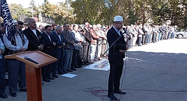 Karaman'da İsrail'in Saldırıları Protesto Edildi
