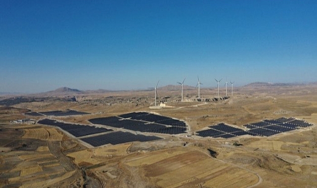 Karaman'da kurulan santral 48 bin hanenin elektrik ihtiyacını karşılayacak