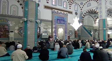 Karaman'da Sabah namazı buluşması düzenlendi