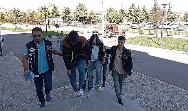 Uyuşturucu operasyonunda 2 şüpheli tutuklandı