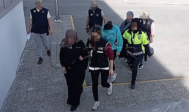 Karaman'daki "Kıskaç" Operasyonunda FETÖ Şüphelisi 3 Kadın Yakalandı